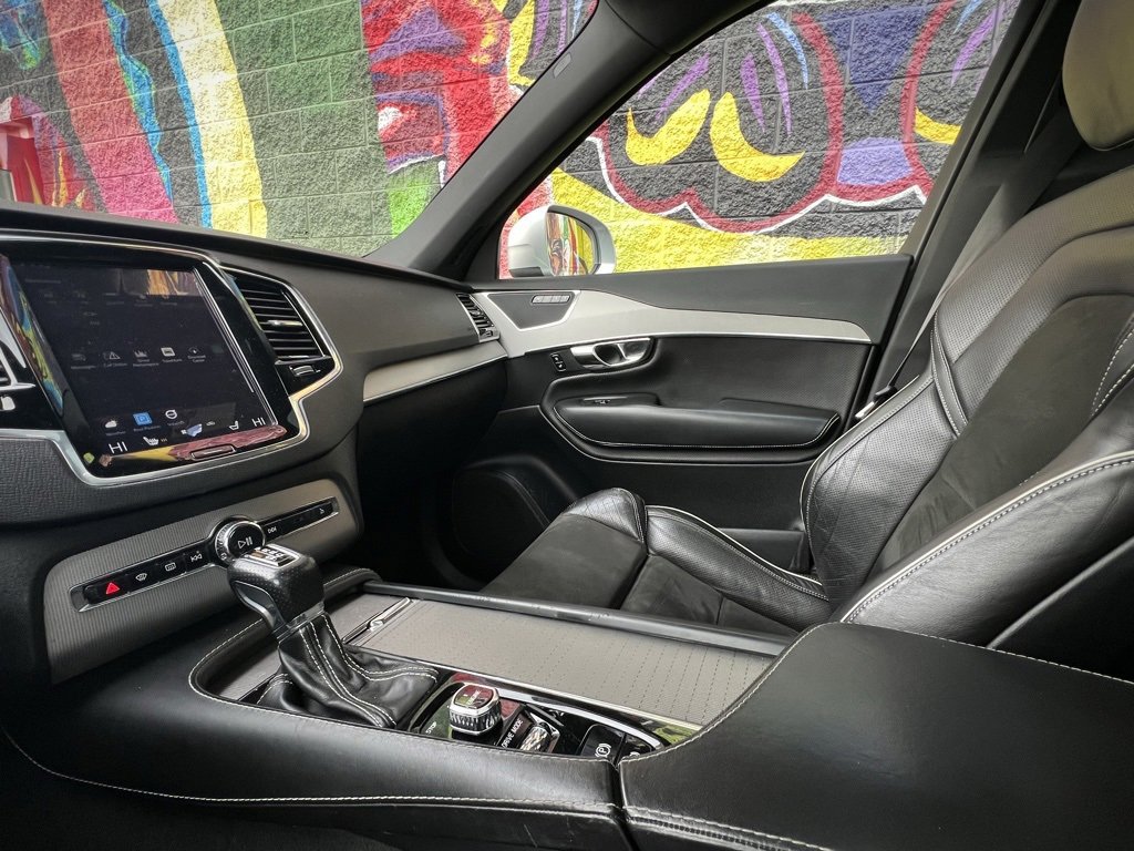 Used 2016 Volvo XC90 T6 R-Design w/ Protection Package Plus image 44