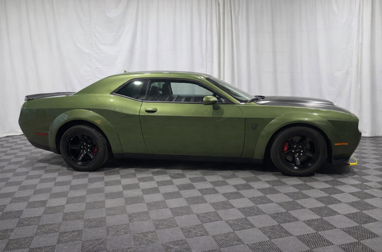 Used 2018 Dodge Challenger SRT Demon w/ Leather Front Seat Group image 2