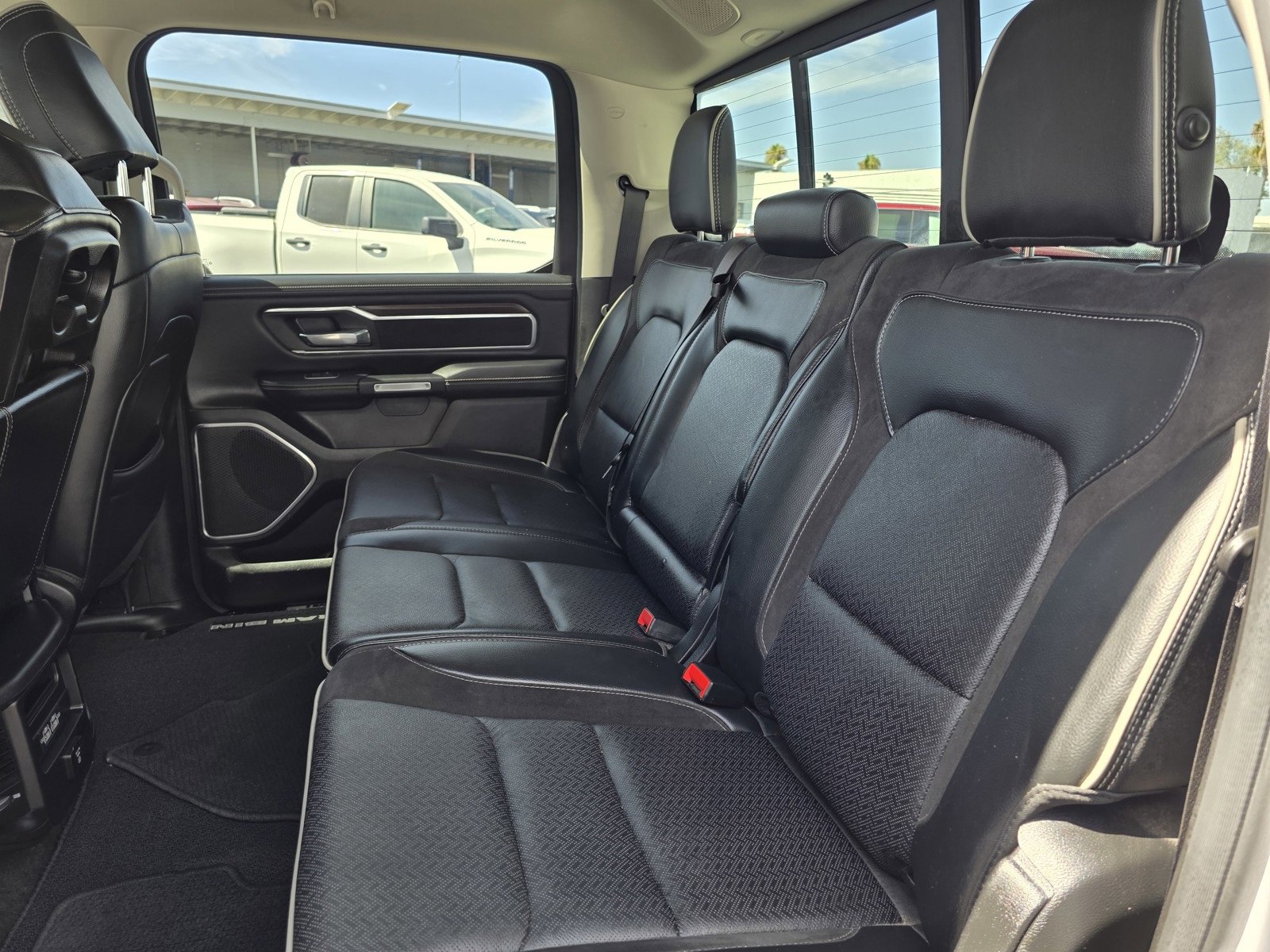 Used 2022 RAM 1500 Laramie image 15