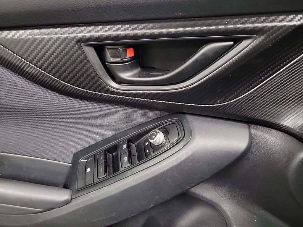 Used 2021 Subaru Crosstrek 2.0i Premium image 19