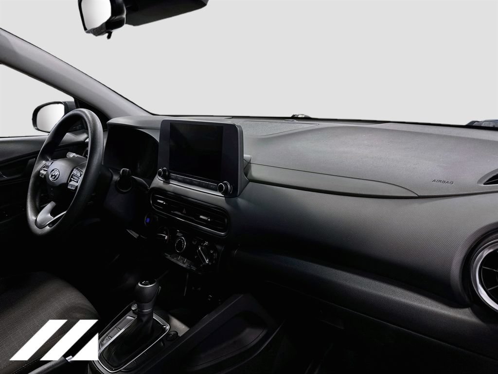 Used 2023 Hyundai Kona SEL w/ Cargo Package AWD/4WD image 27