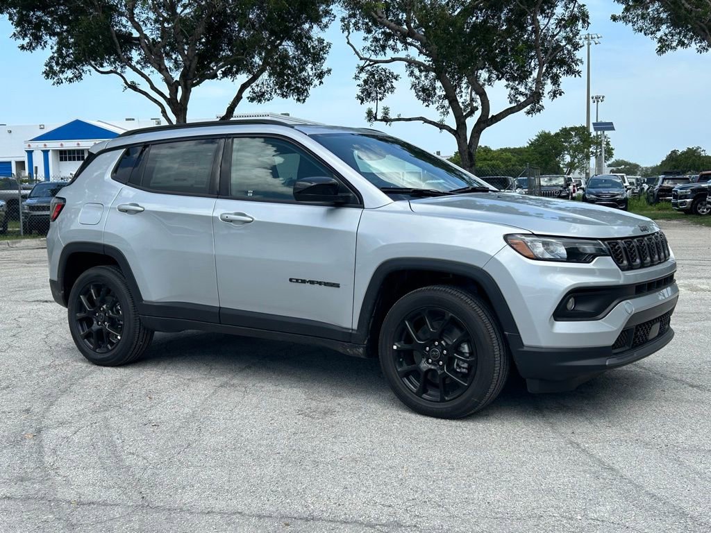 New 2025 Jeep Compass Latitude w/ Sun & Sound Group AWD/4WD video 2