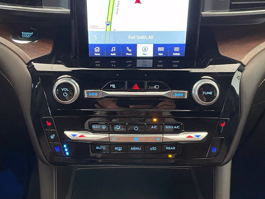 Used 2022 Ford Explorer King Ranch AWD/4WD image 18