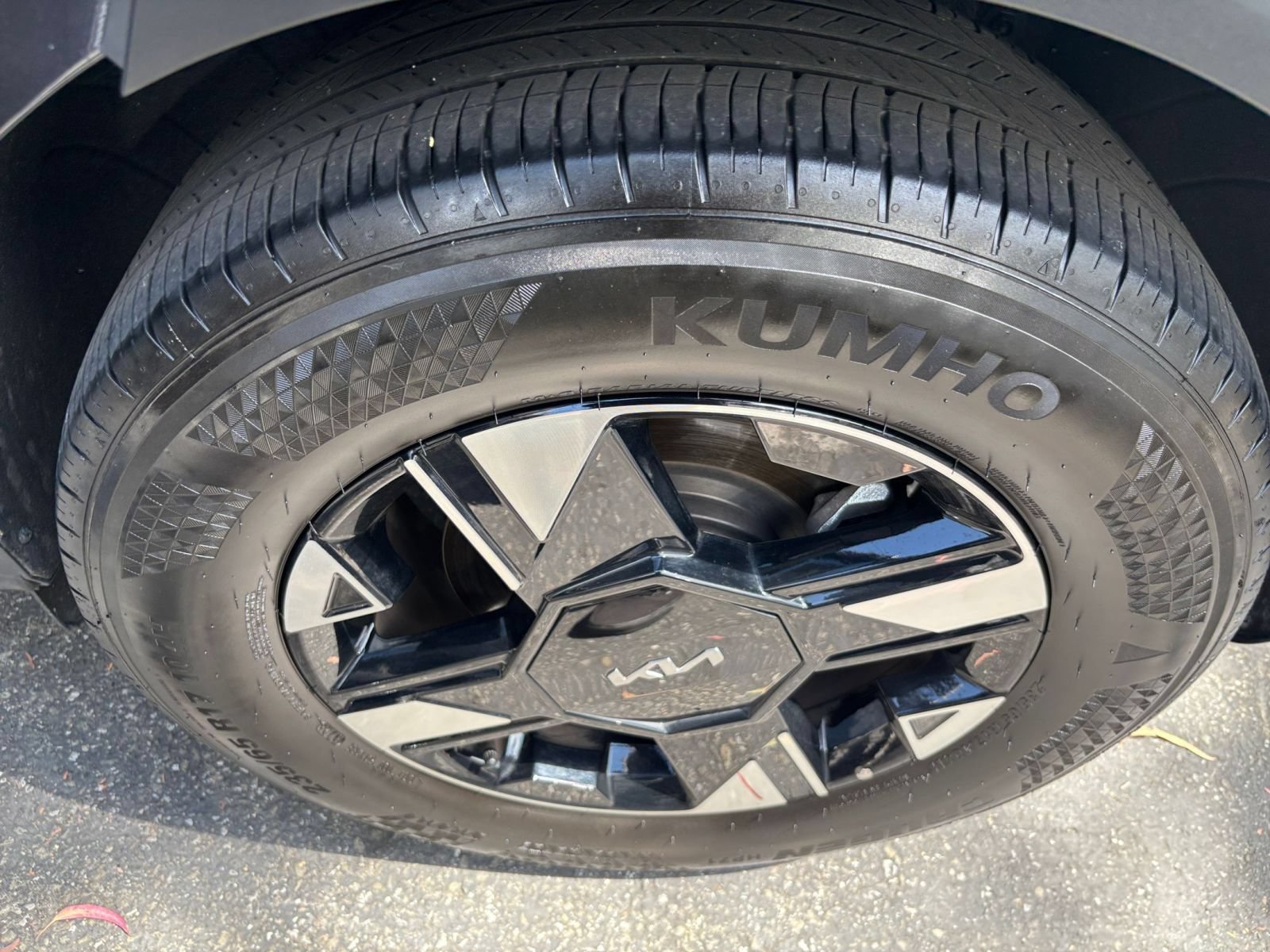 Used 2026 Kia Sportage LX FWD image 29