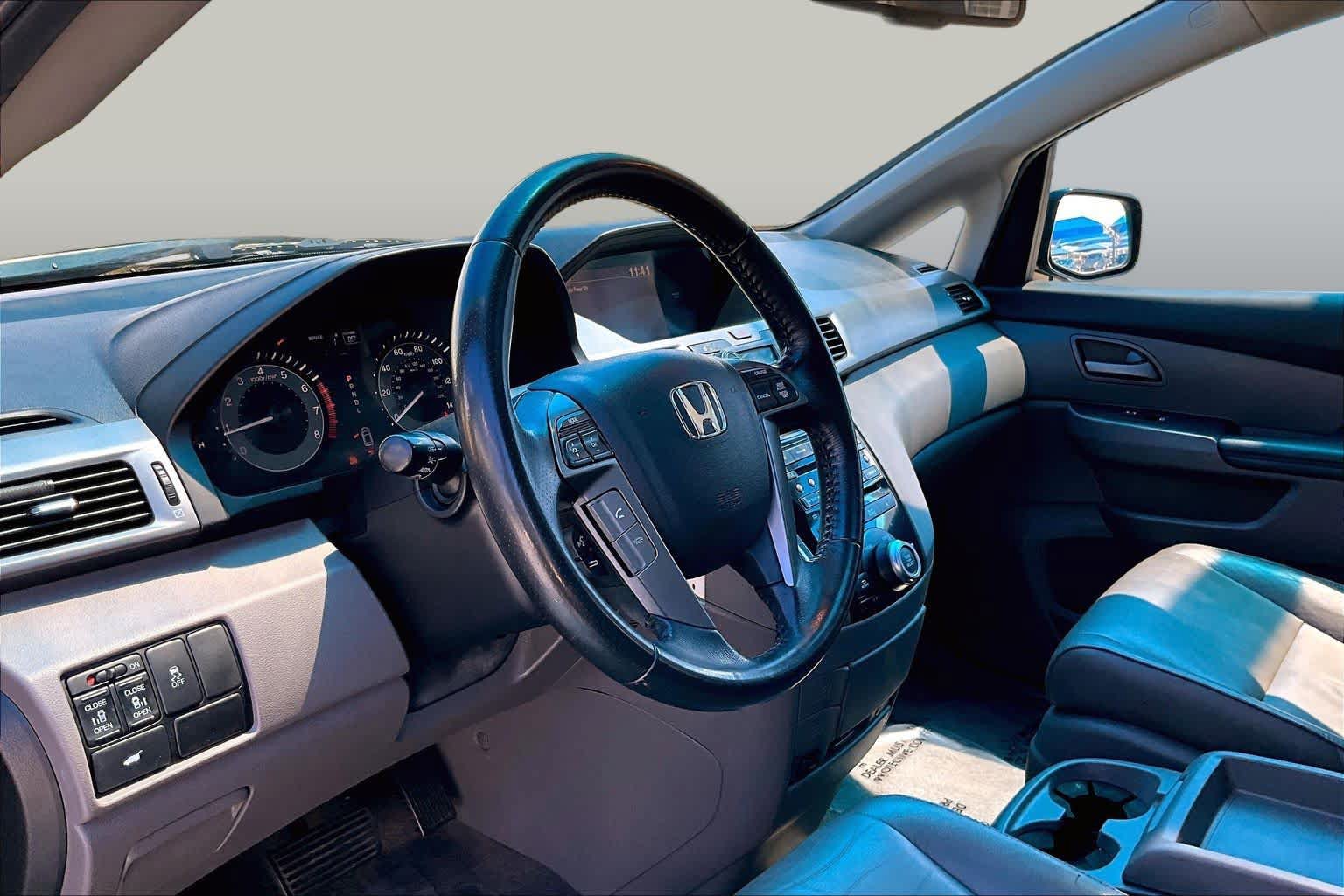Used 2013 Honda Odyssey EX-L image 17