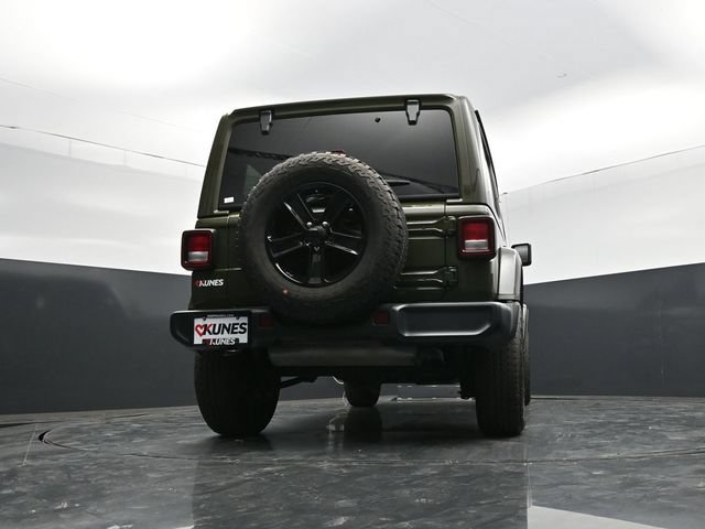 Used 2023 Jeep Wrangler Unlimited Sahara AWD/4WD image 51