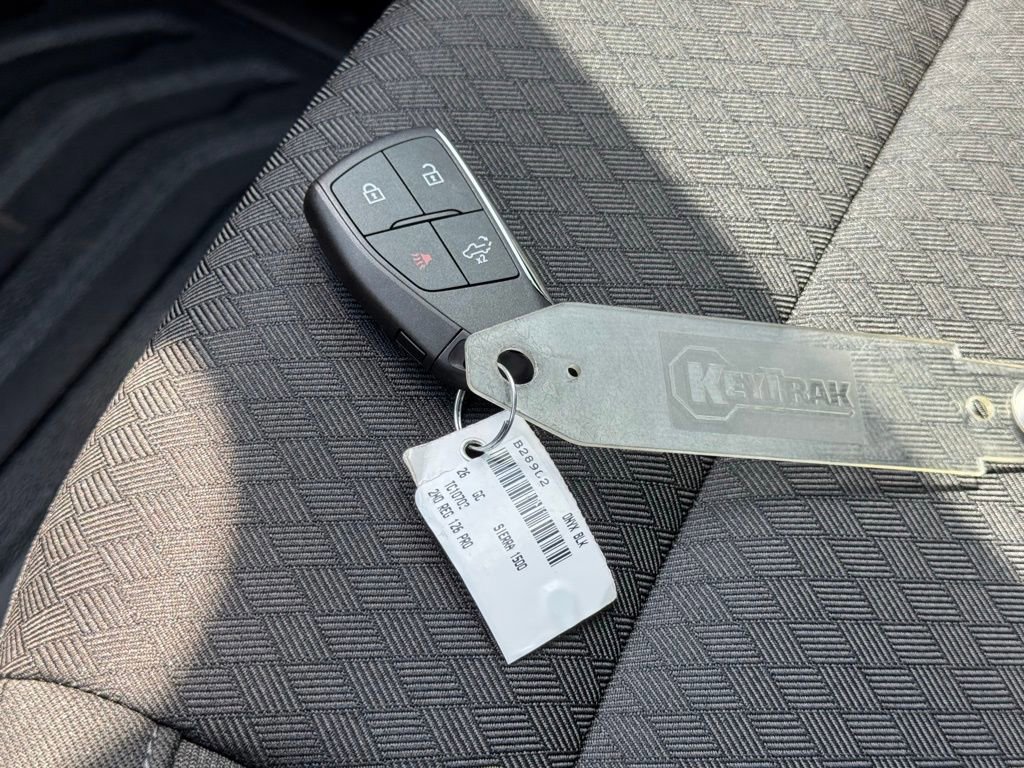 New 2026 GMC Sierra 1500 Pro w/ Pro Value Package image 28