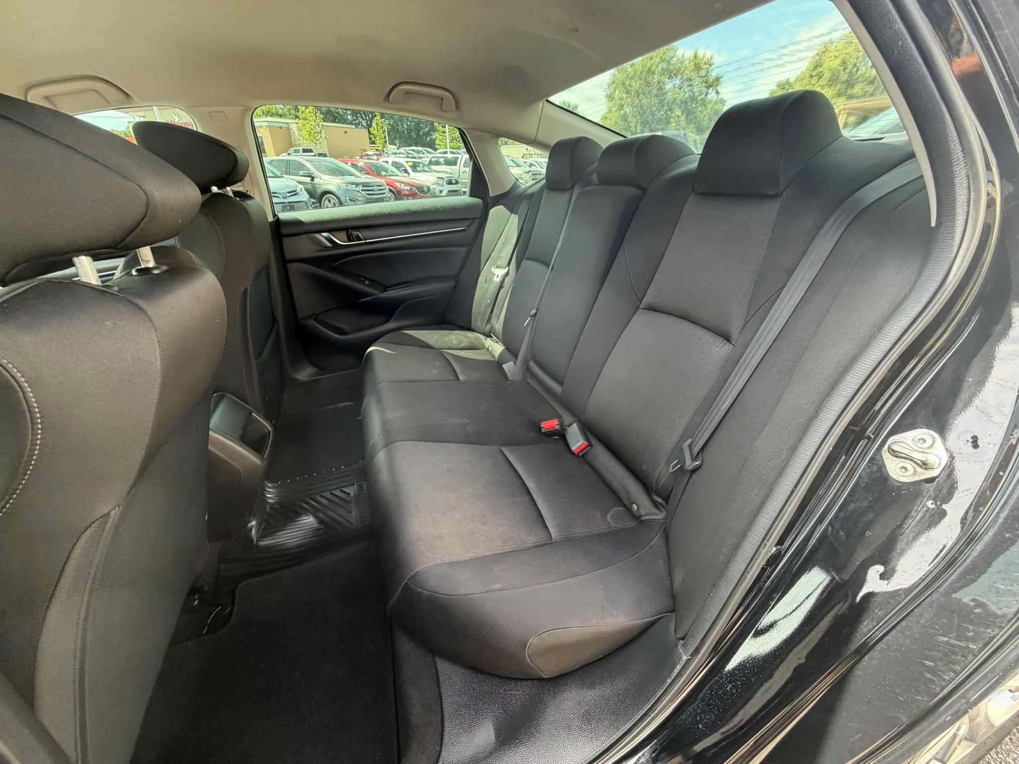 Used 2018 Honda Accord LX image 18