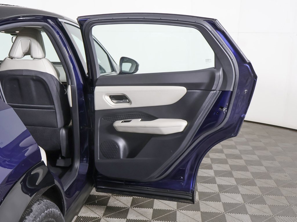 Used 2023 Nissan Ariya ENGAGE image 23