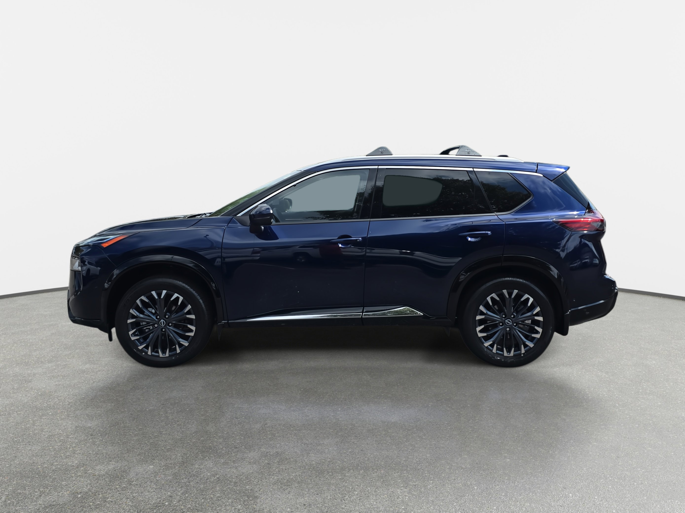 New 2026 Nissan Rogue Platinum image 8