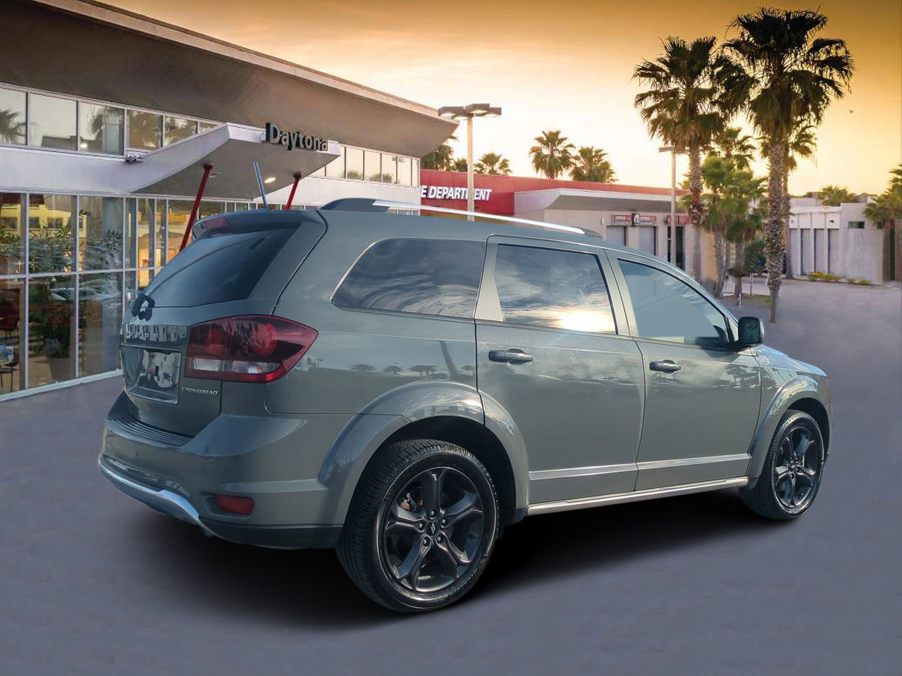 Used 2020 Dodge Journey Crossroad w/ Popular Equipment Group image 3