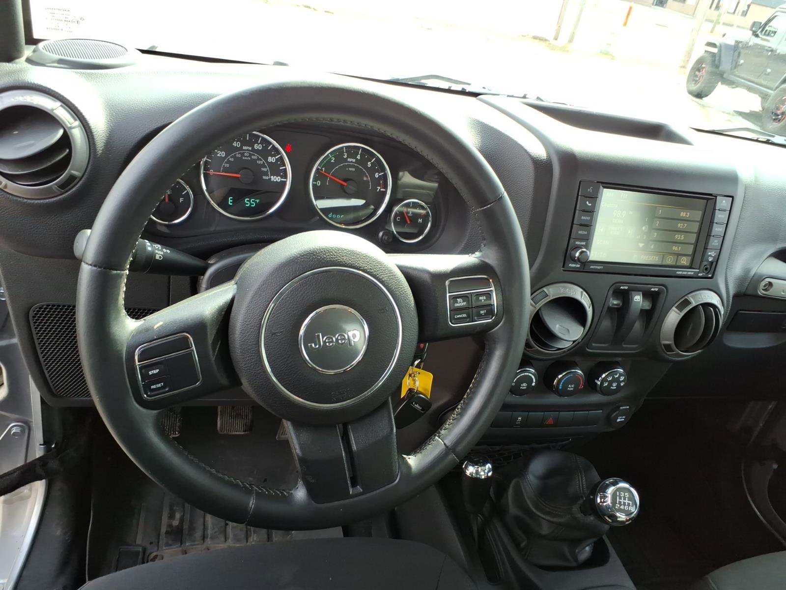 Used 2015 Jeep Wrangler Sport w/ Quick Order Package 23S image 17