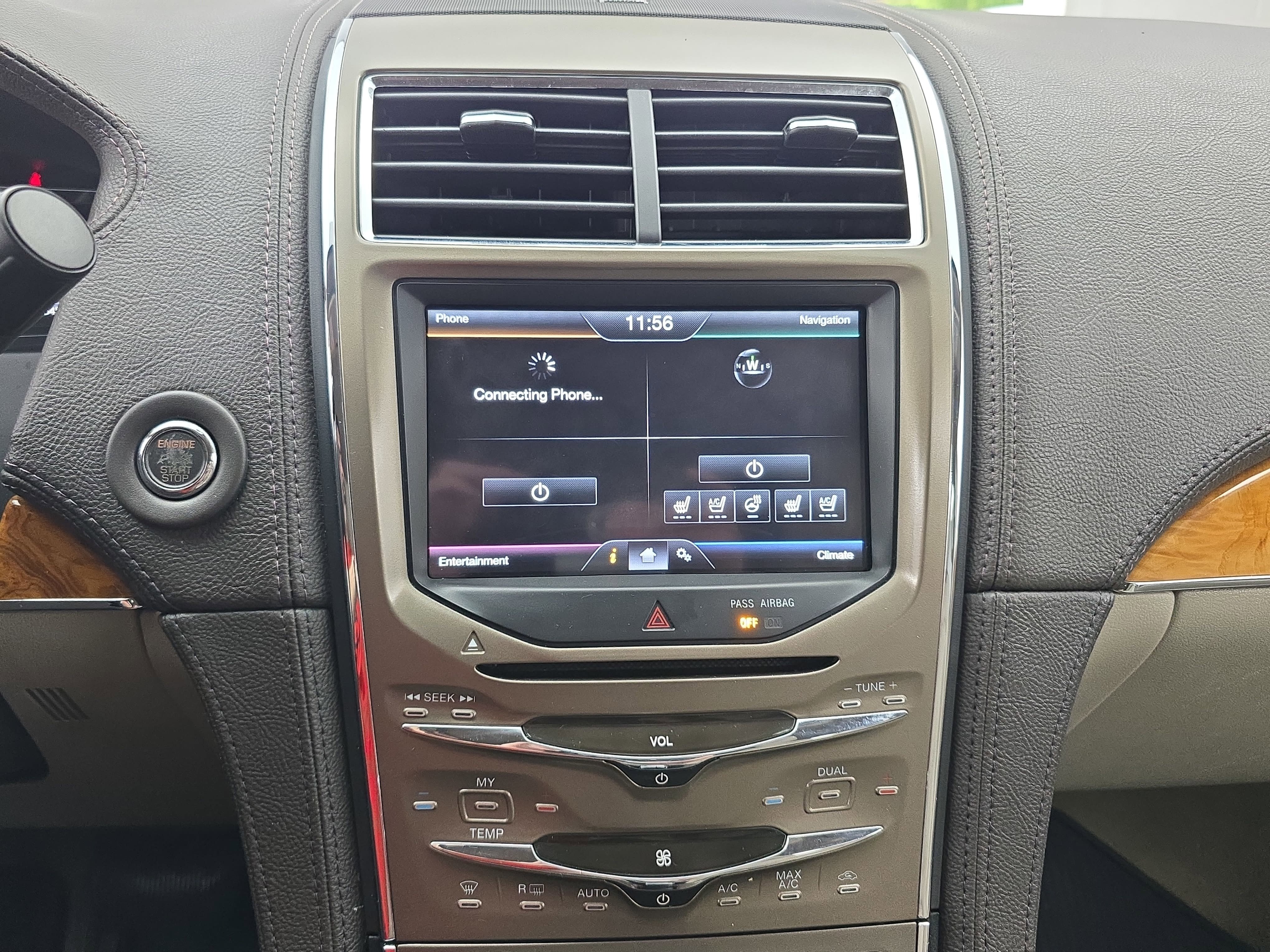 Used 2012 Lincoln MKX FWD image 20
