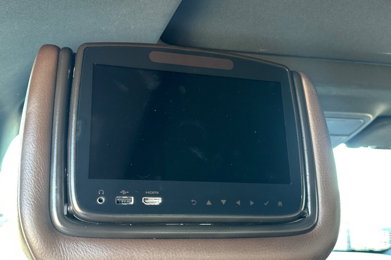 Used 2021 Ford Explorer King Ranch w/ Premium Technology Package image 14