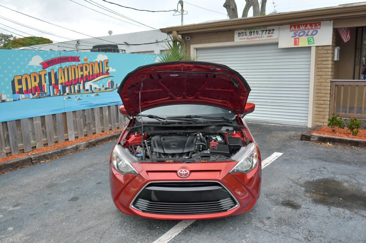 Used 2017 Toyota Yaris iA FWD image 26