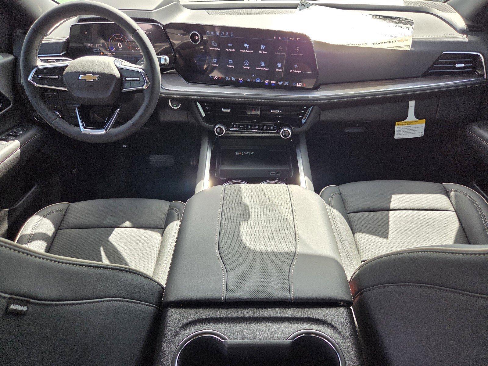 New 2026 Chevrolet Suburban Premier image 9