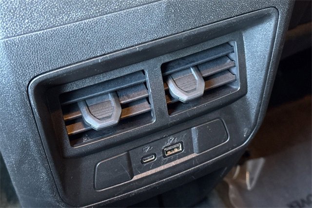 Used 2023 GMC Canyon AT4 w/ AT4 Premium Package image 43