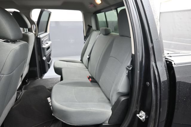 Used 2016 RAM 1500 Classic SLT AWD/4WD image 10