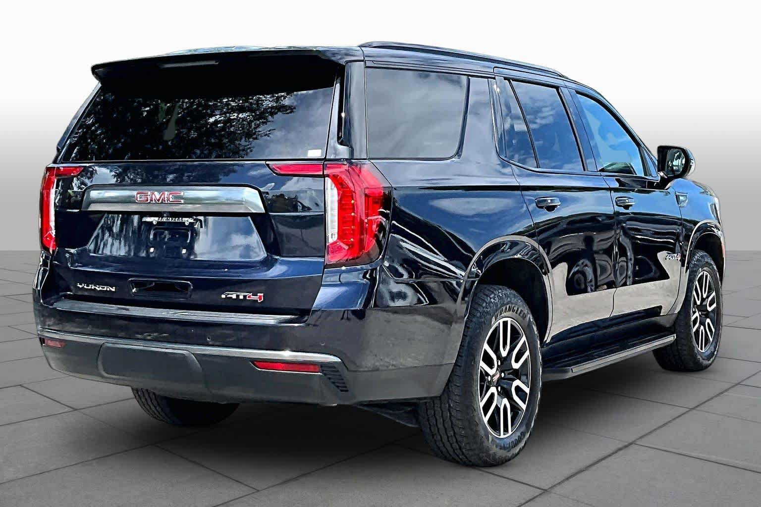 Used 2024 GMC Yukon AT4 w/ Max Trailering Package AWD/4WD image 13
