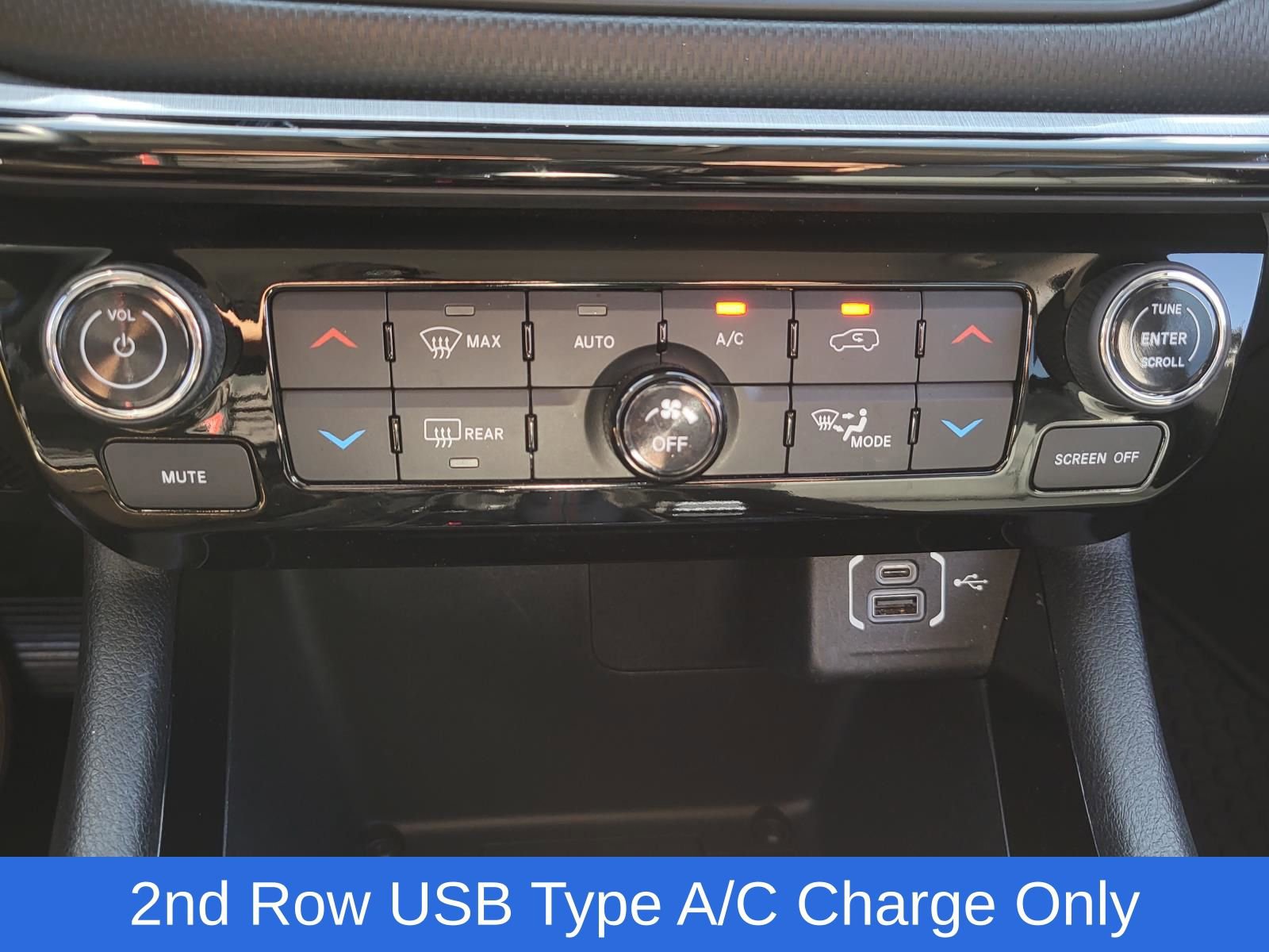 Used 2022 Jeep Compass Trailhawk w/ Trailhawk Elite Group image 30