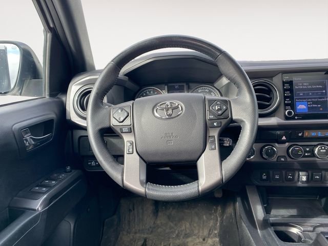 Used 2021 Toyota Tacoma TRD Off-Road w/ TRD Premium Off Road Package AWD/4WD image 12