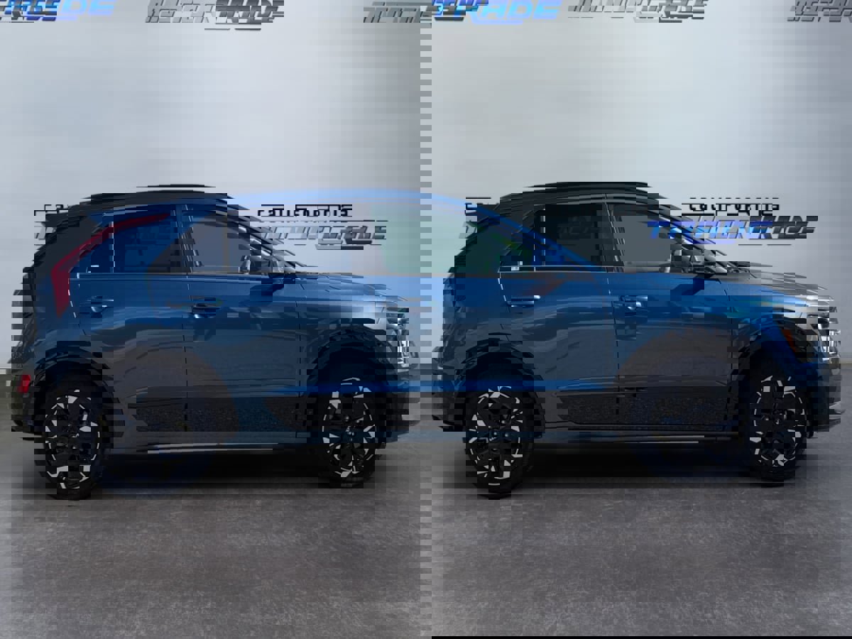 Used 2023 Kia Niro Wind w/ Wind Preserve Package image 4