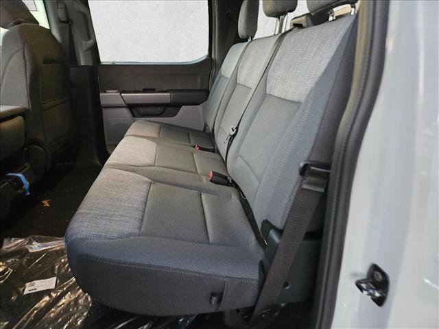 New 2026 Ford F250 XLT w/ FX4 Off-Road Package image 10