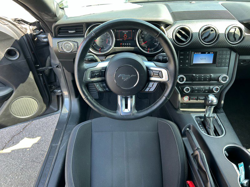 Used 2021 Ford Mustang Coupe image 8