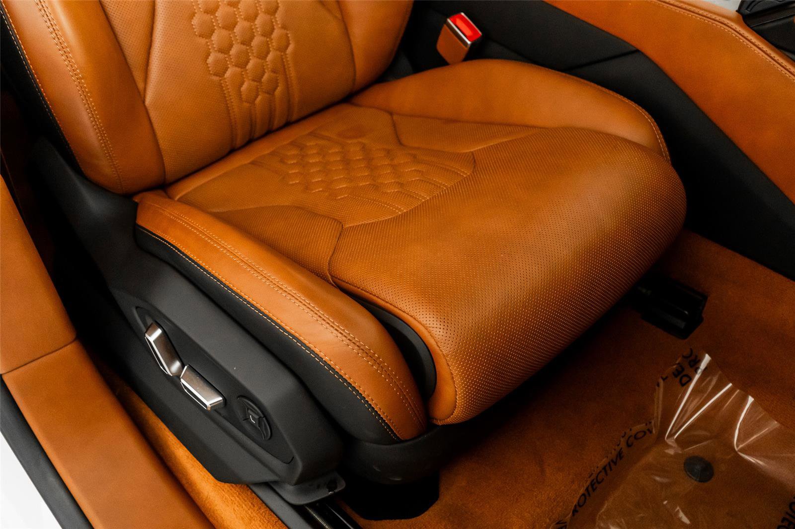 Used 2023 Lamborghini Urus S image 32