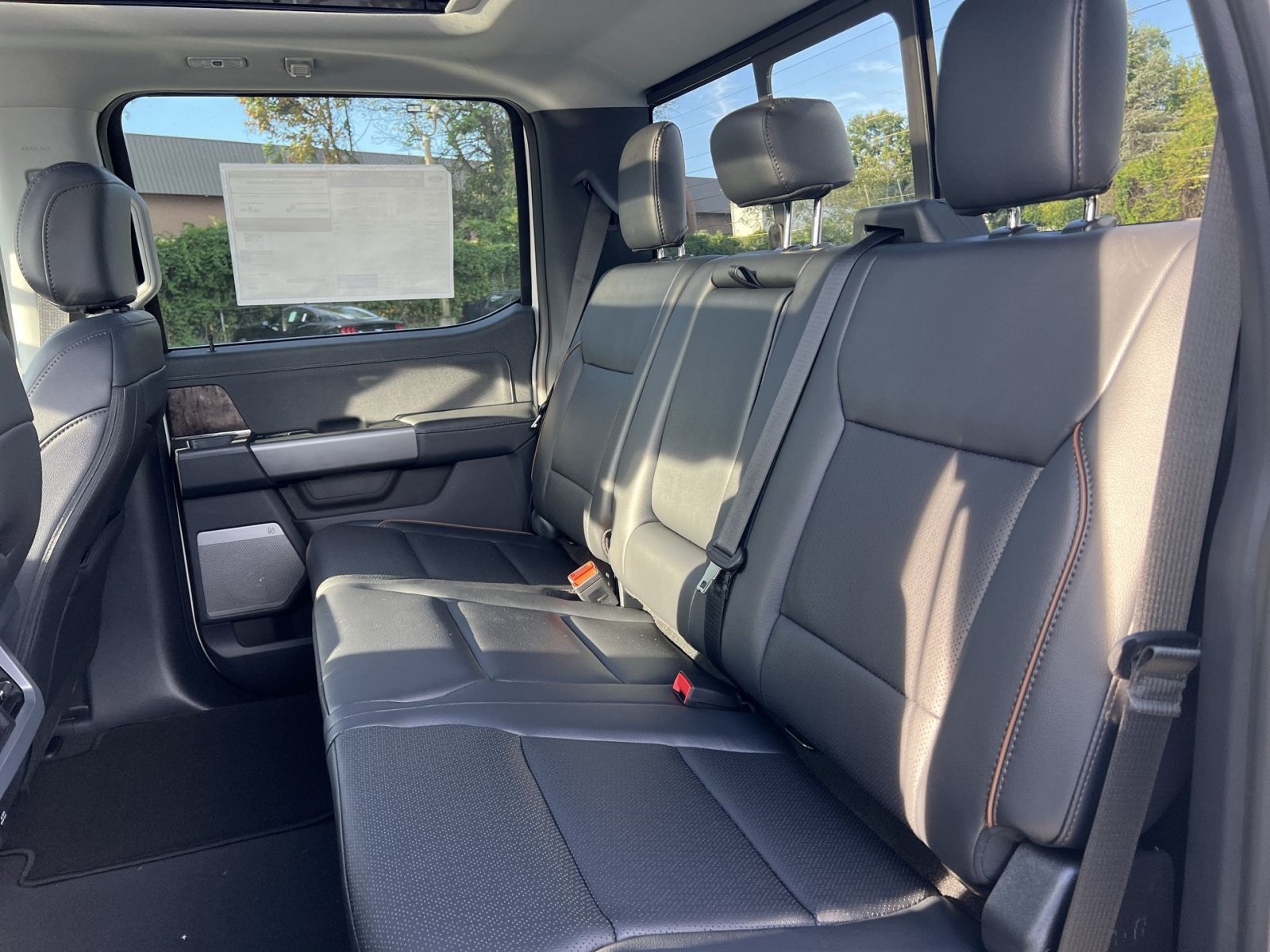 New 2027 Ford F350 Lariat w/ Lariat Ultimate Package AWD/4WD image 25