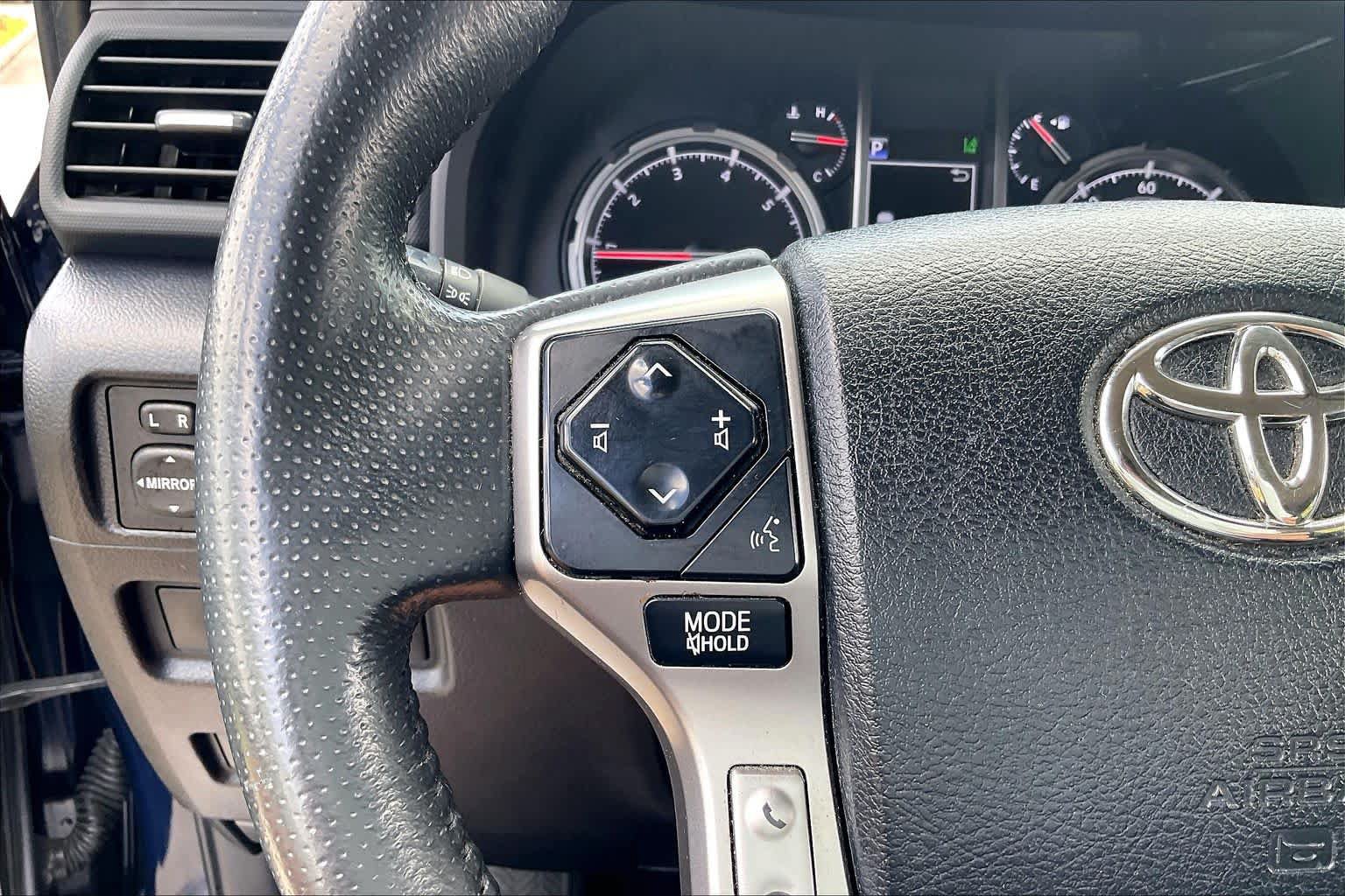 Used 2024 Toyota 4Runner TRD Sport AWD/4WD image 22