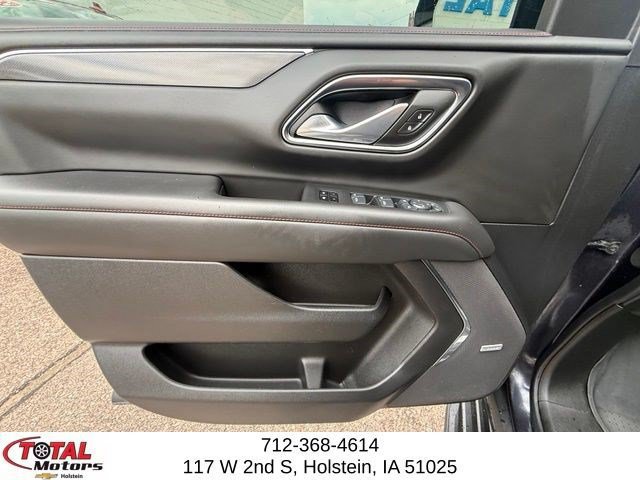 Used 2024 Chevrolet Suburban RST w/ Luxury Package AWD/4WD image 20