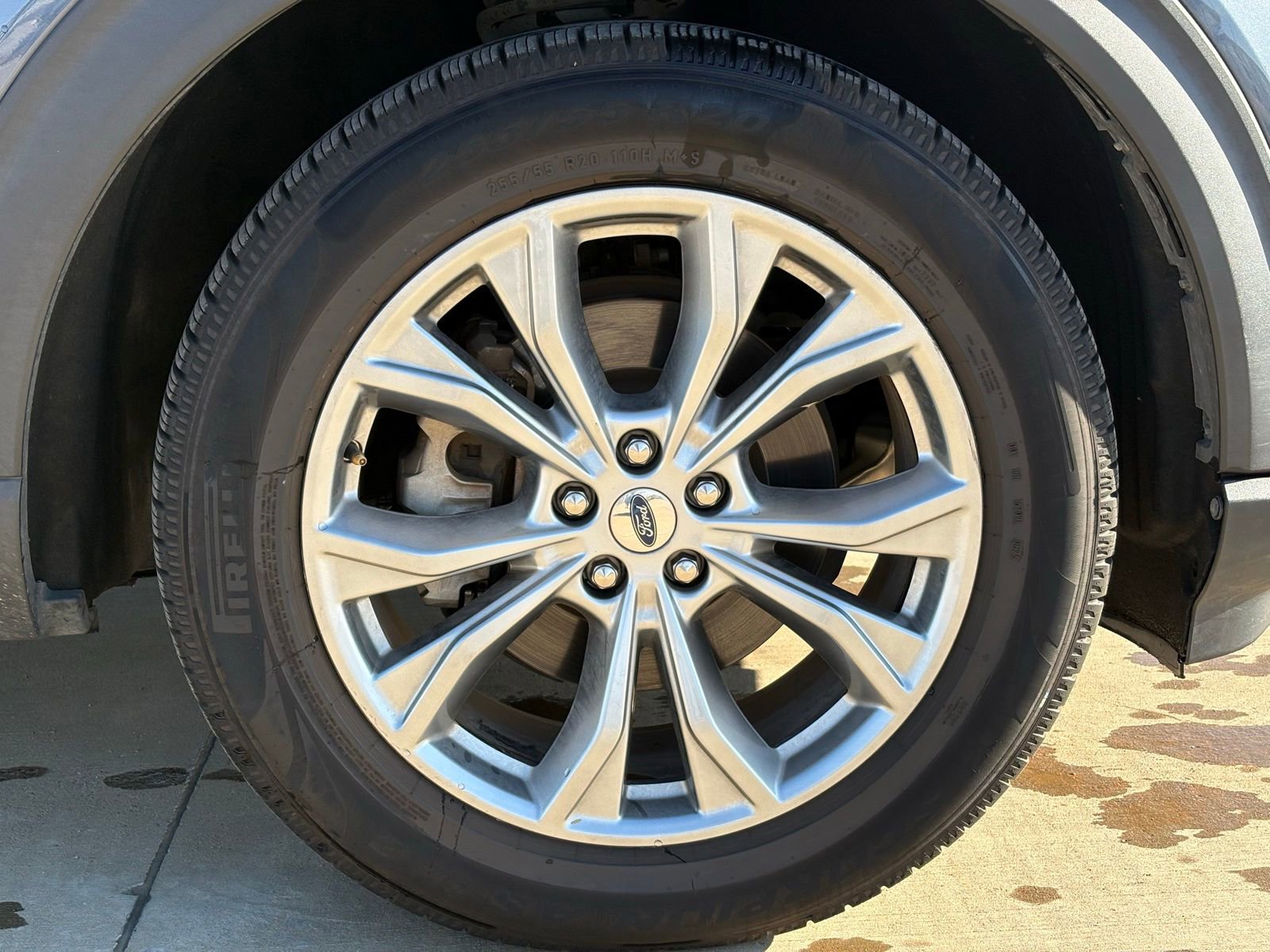 Used 2021 Ford Explorer XLT w/ Equipment Group 202A image 10