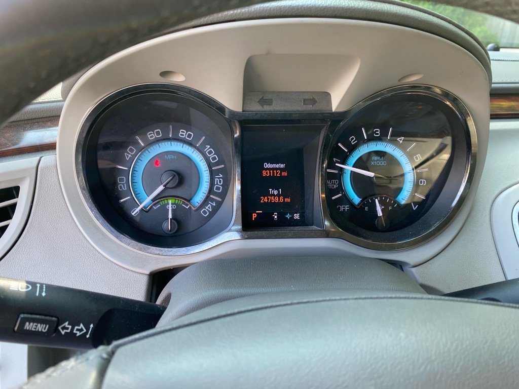 Used 2013 Buick LaCrosse Leather FWD image 12