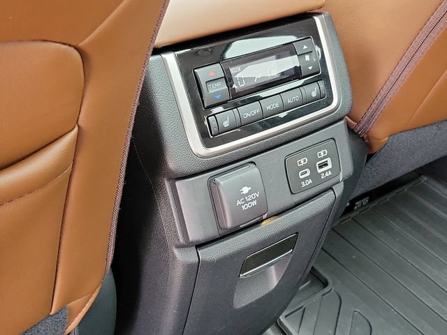 Used 2026 Subaru Ascent Touring AWD/4WD image 27