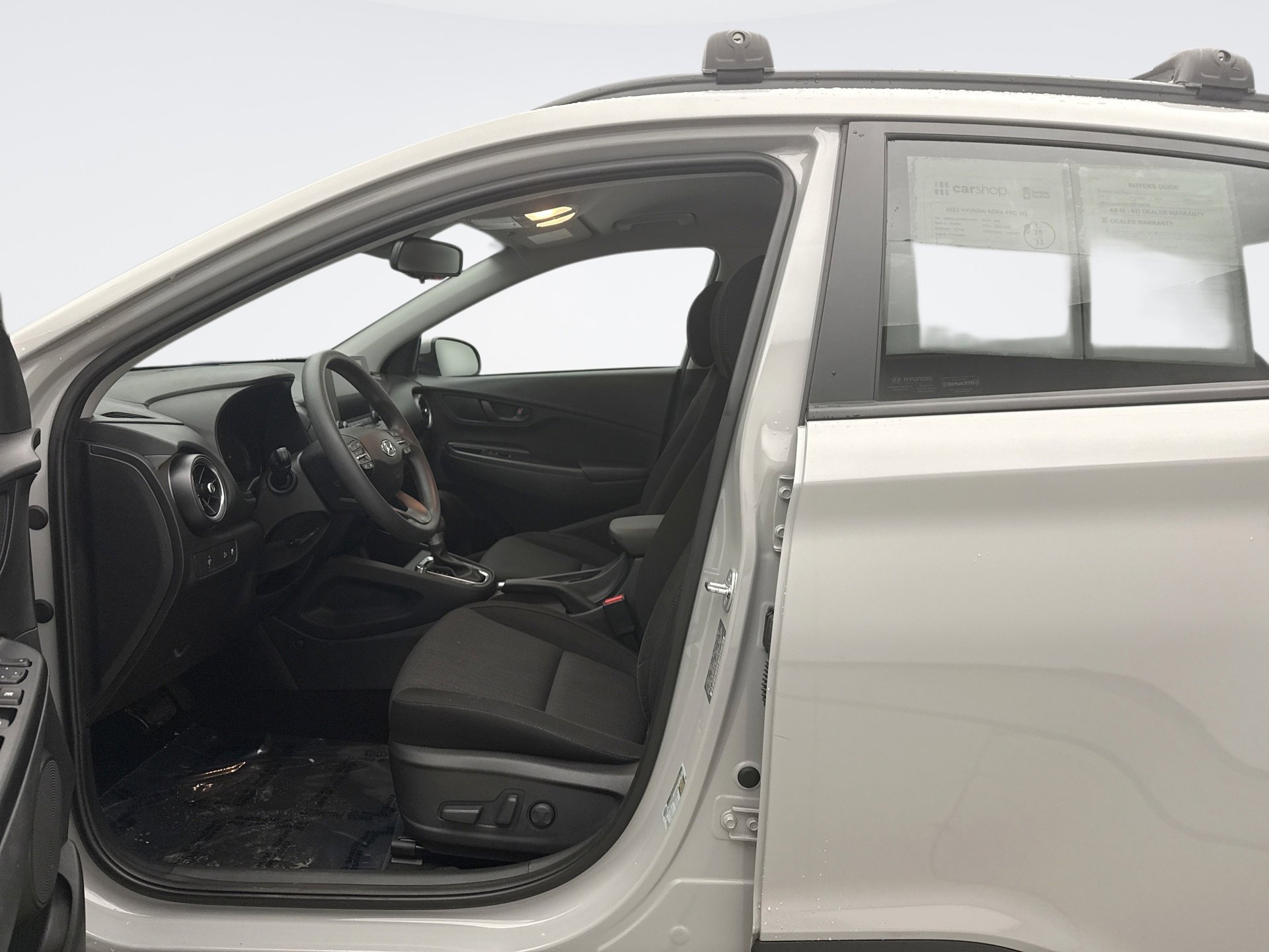 Used 2023 Hyundai Kona SEL image 11