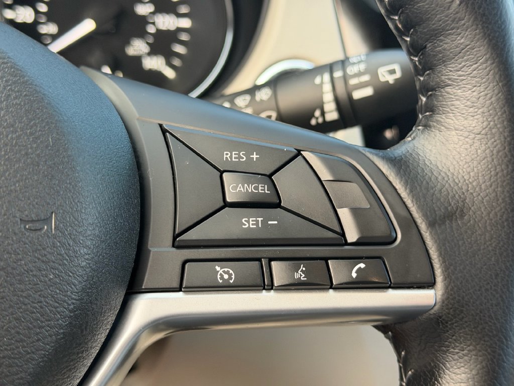 Used 2020 Nissan Rogue Sport SV w/ All-Weather Package AWD/4WD image 24