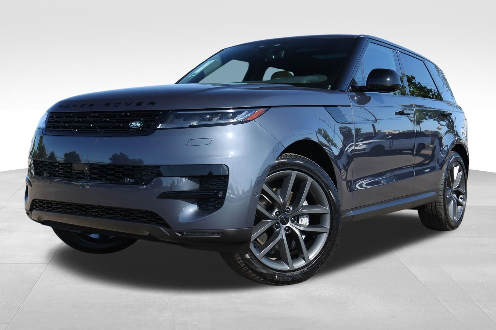 New 2026 Land Rover Range Rover Sport SE