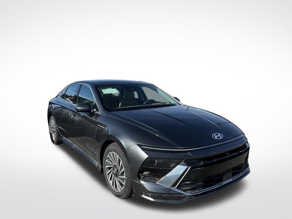 New 2026 Hyundai Sonata Limited video 3