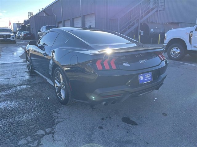 Used 2024 Ford Mustang GT Premium image 5