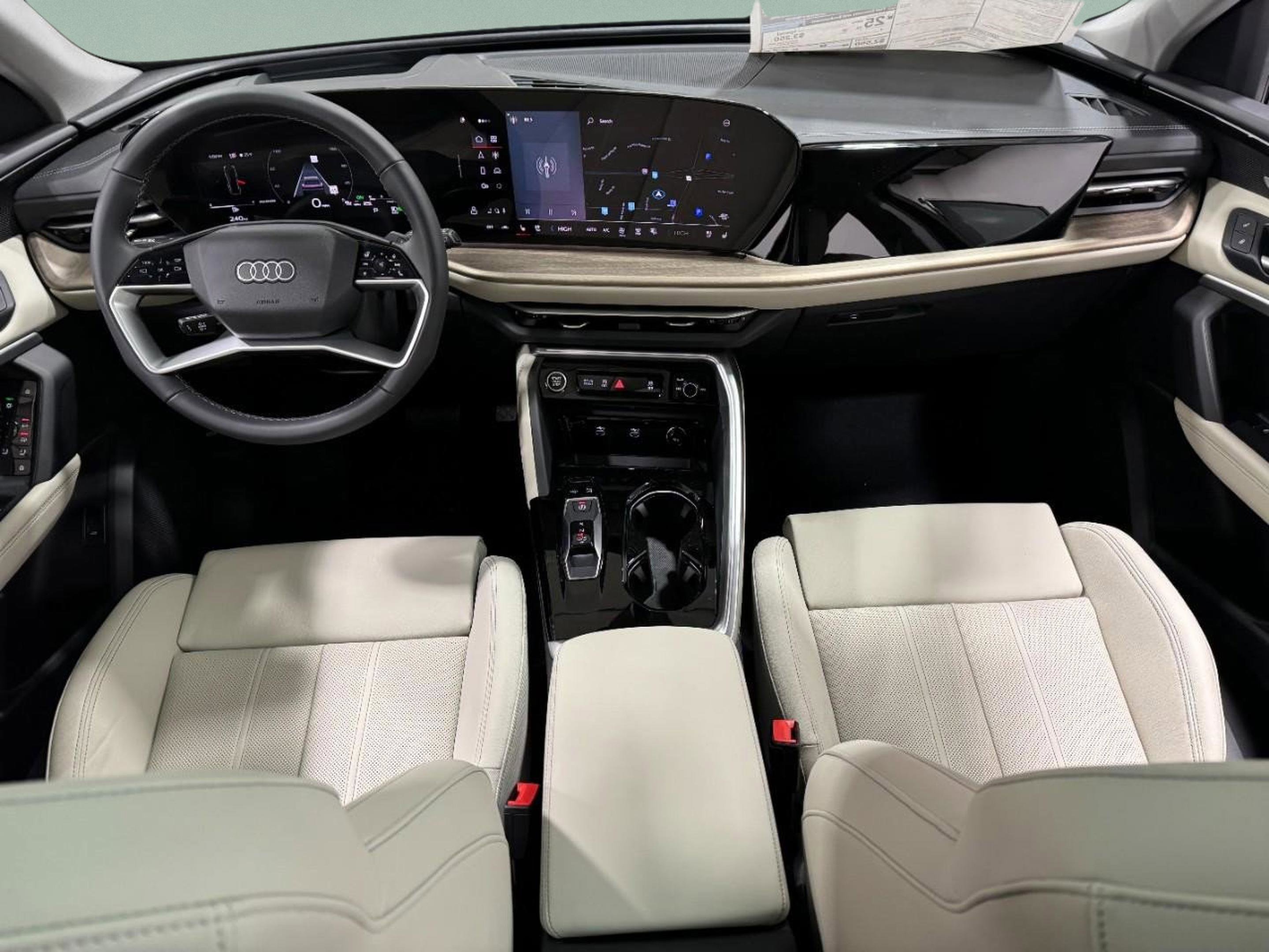 New 2025 Audi Q5 Premium Plus image 13