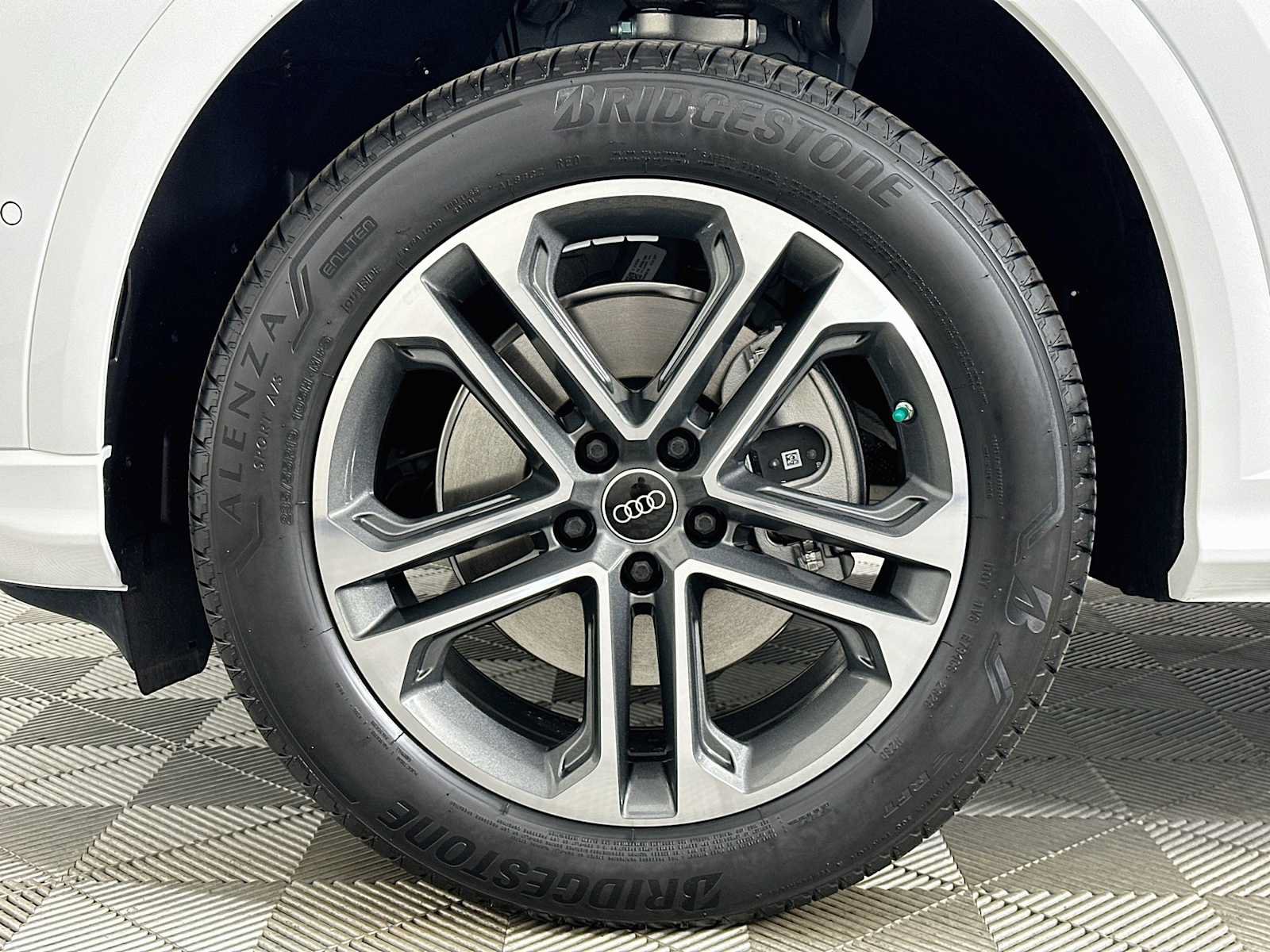 New 2026 Audi Q5 Premium AWD/4WD image 29