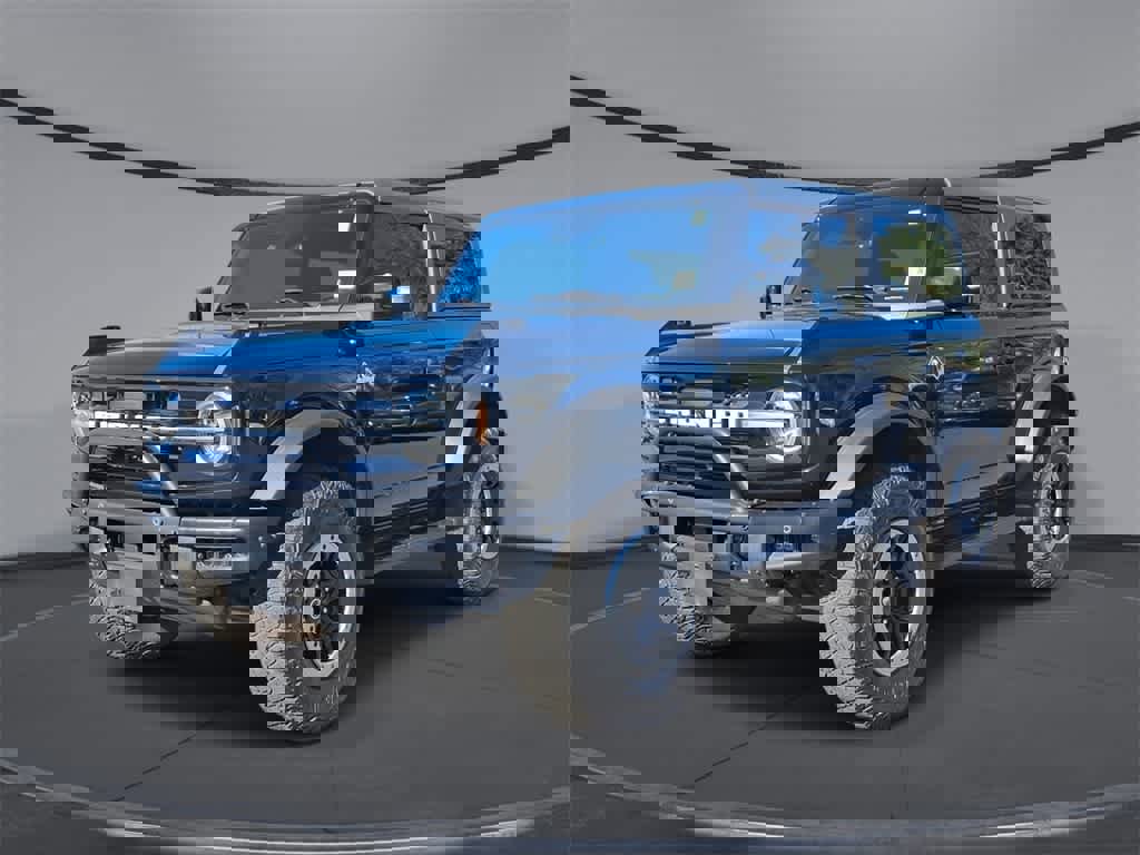 Used 2021 Ford Bronco Outer Banks w/ Sasquatch Package