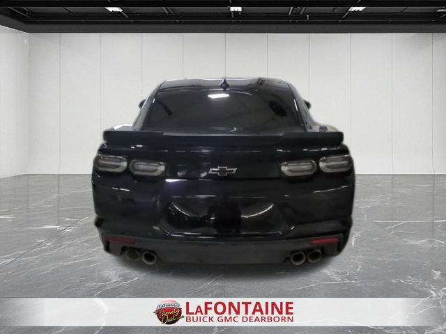 Used 2024 Chevrolet Camaro LT image 7