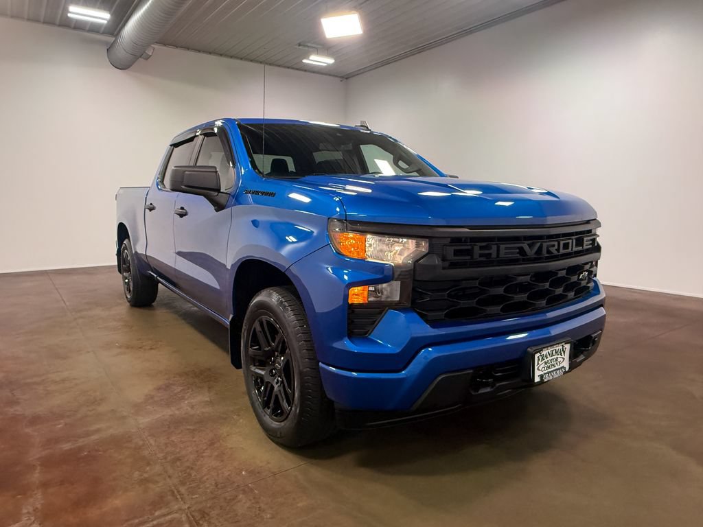 Used 2023 Chevrolet Silverado 1500 Custom w/ LPO, Dark Essentials Package AWD/4WD image 32
