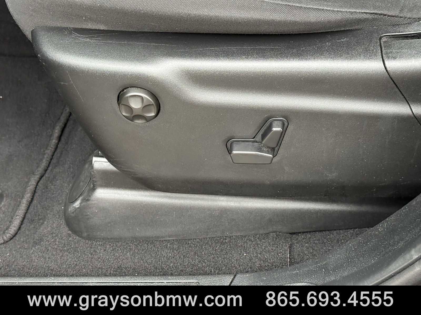 Used 2025 Dodge Durango GT image 11