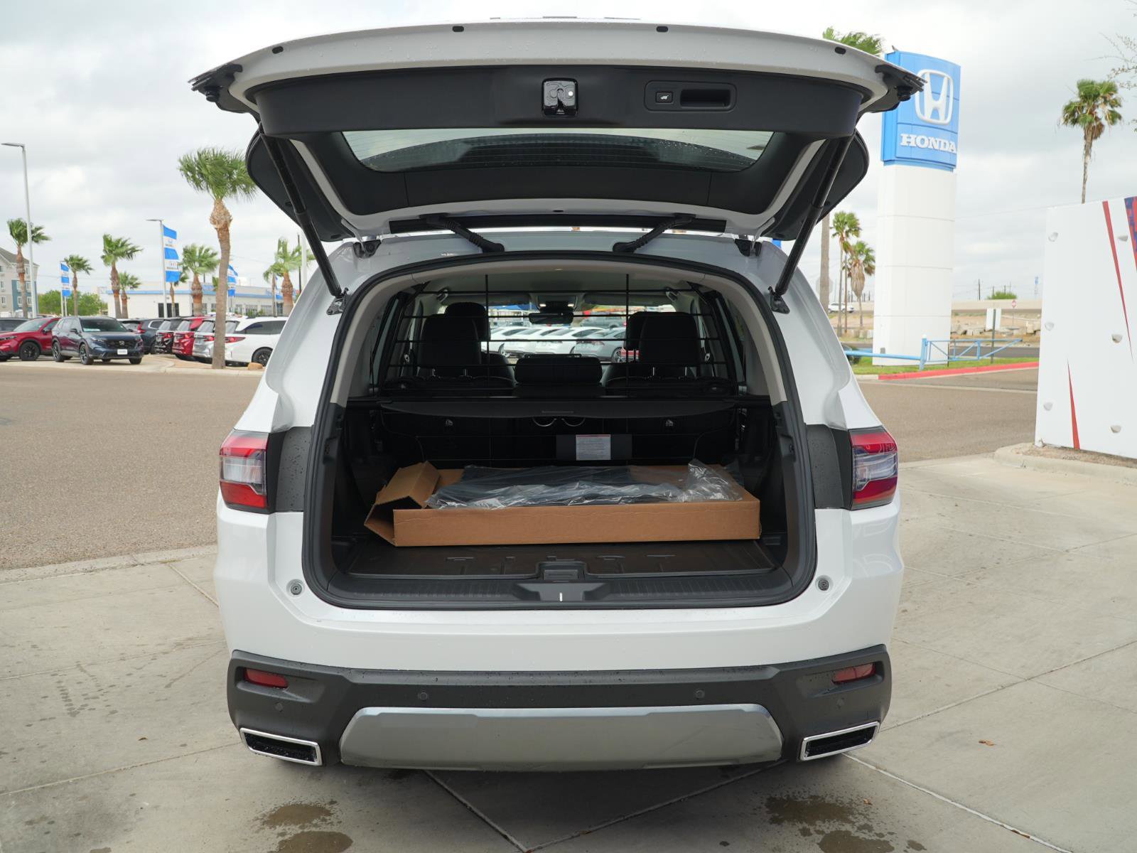 New 2026 Honda Pilot EX-L image 7