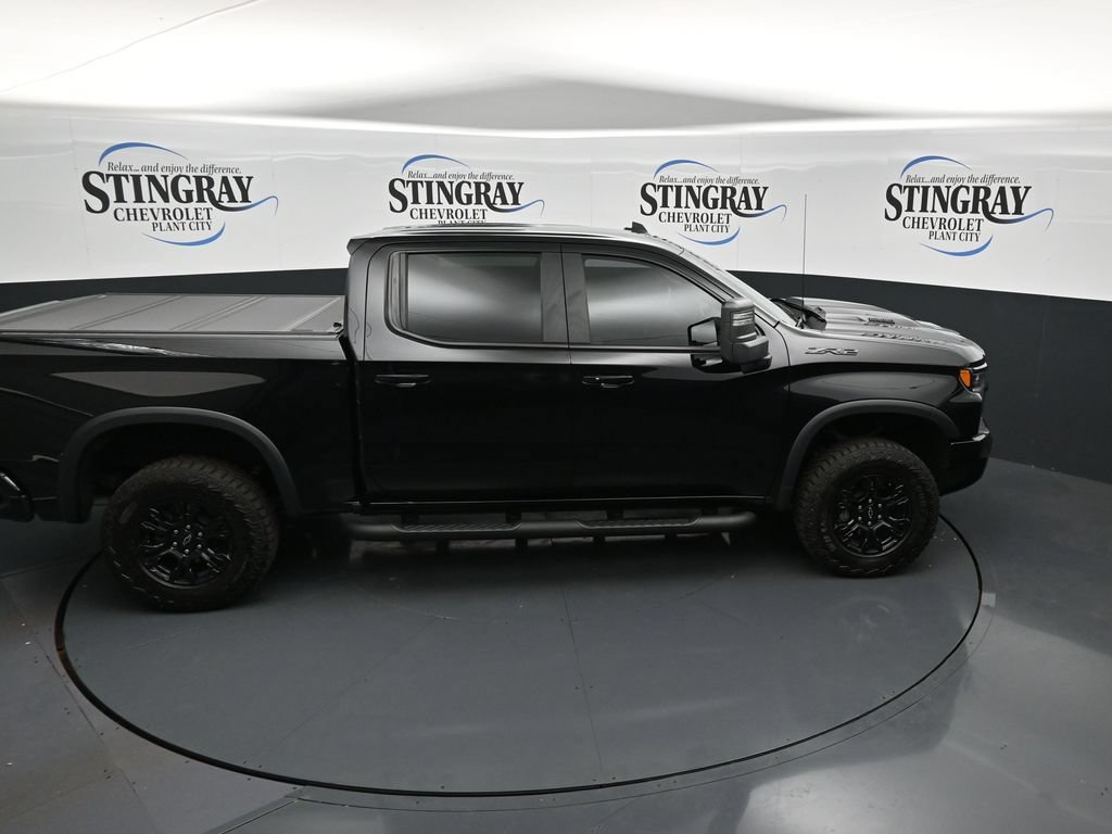 Used 2025 Chevrolet Silverado 1500 ZR2 w/ Technology Package AWD/4WD image 25