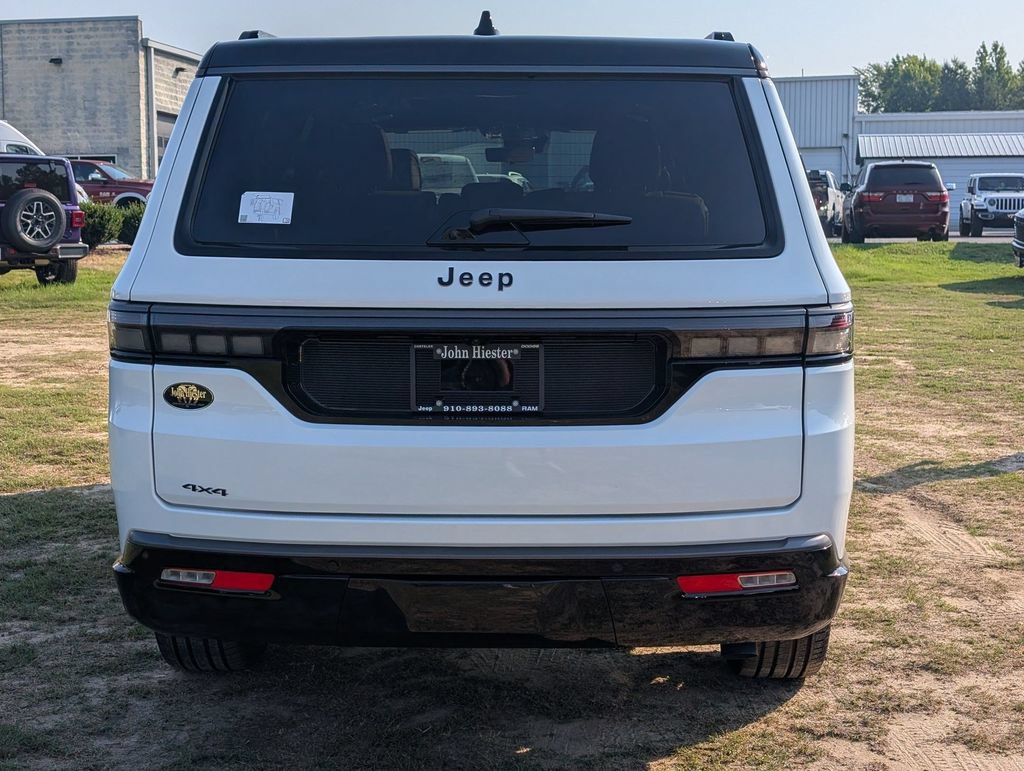 New 2026 Jeep Grand Wagoneer L Summit AWD/4WD image 6