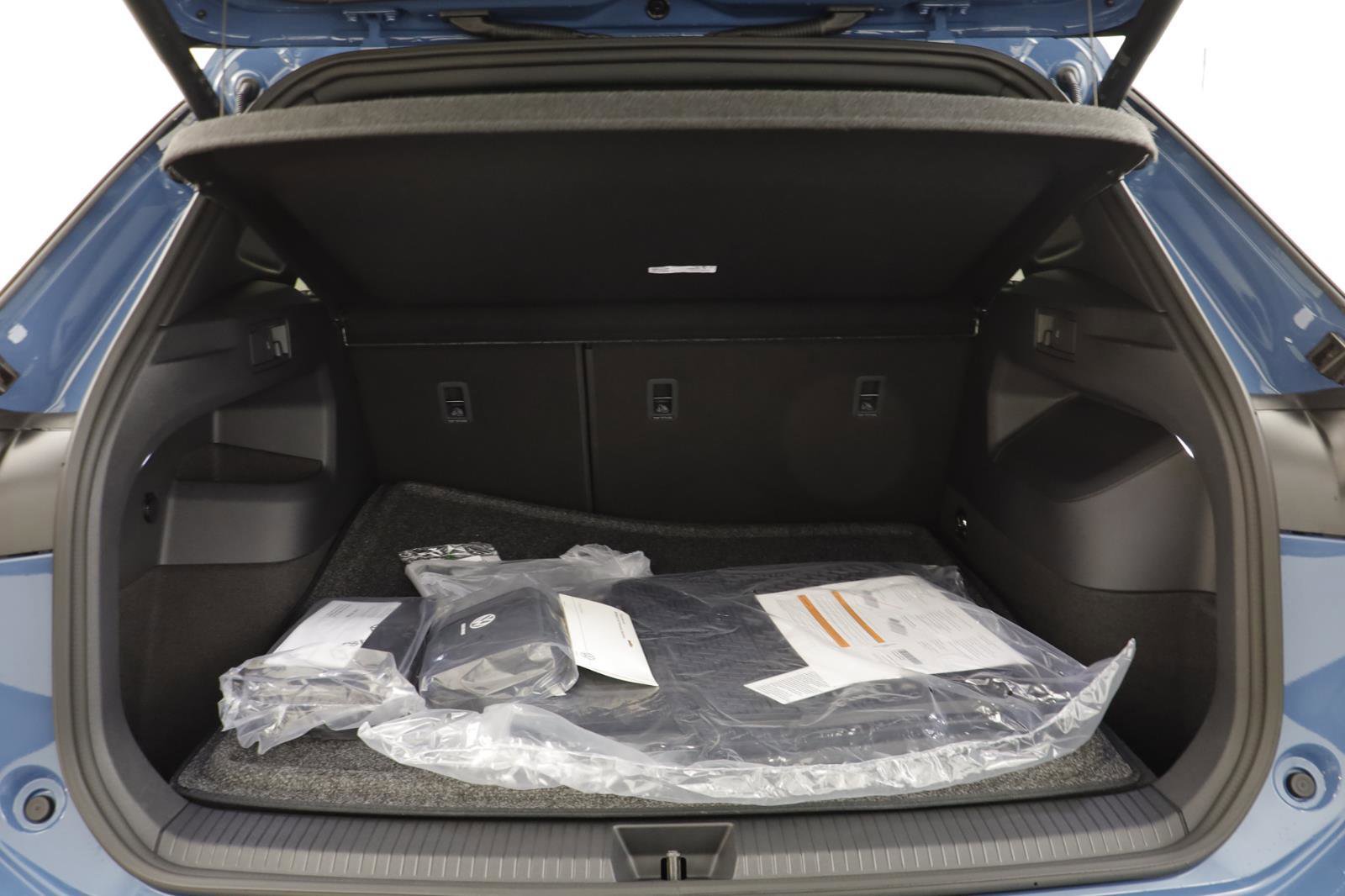 New 2026 Volkswagen Tiguan SEL R-Line image 20